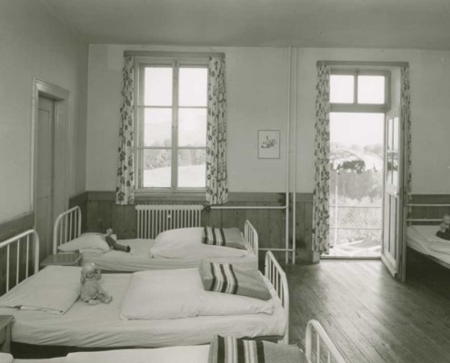 Mehrbettzimmer im Kinderheim